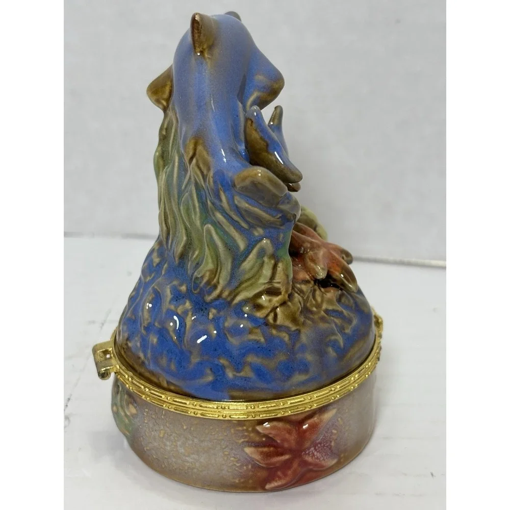The Unbranded Brand ceramic dolphin